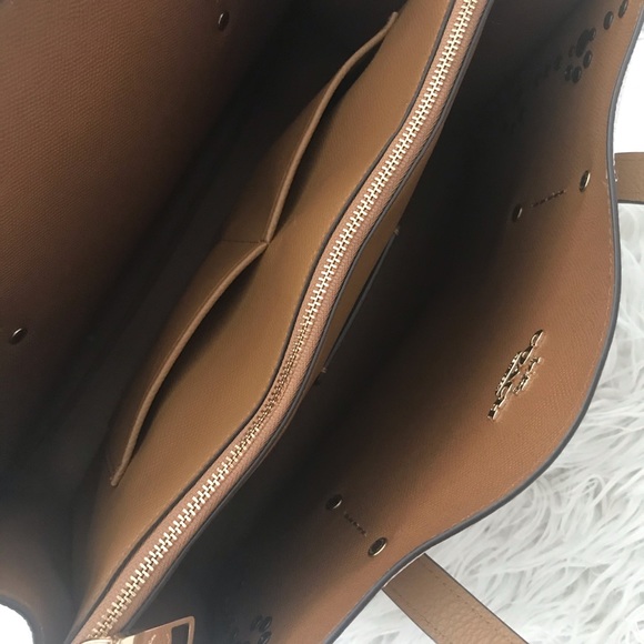 Coach Charlie customized handbag - Picture 7 of 10